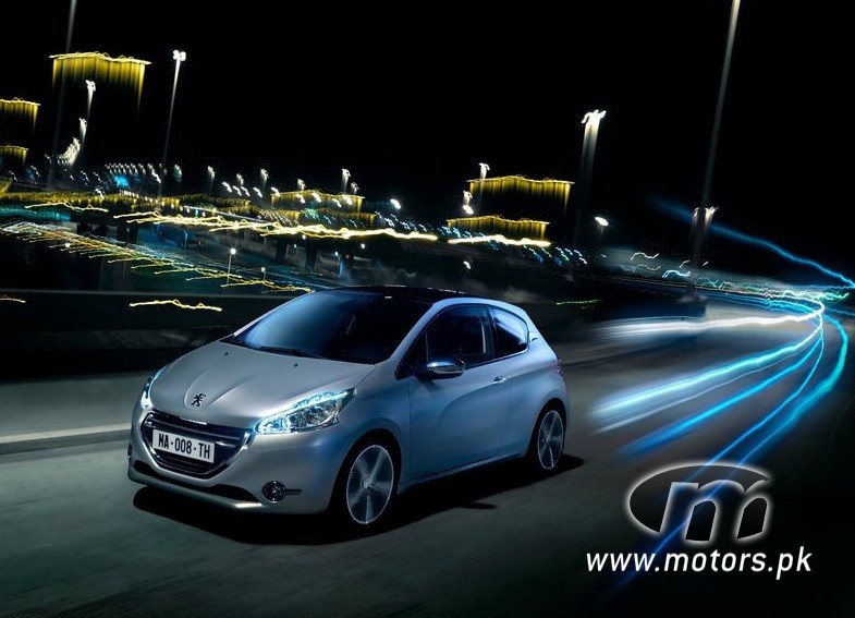 Peugeot-208_2013_wallpaper awesome